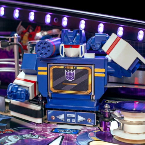 TRANSFORMERS: More Than Meets the Eye Limited Edition