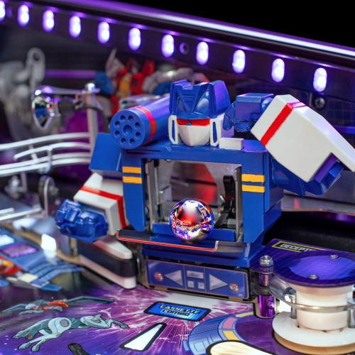 TRANSFORMERS: More Than Meets the Eye Limited Edition