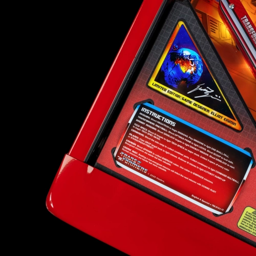 TRANSFORMERS: More Than Meets the Eye Limited Edition